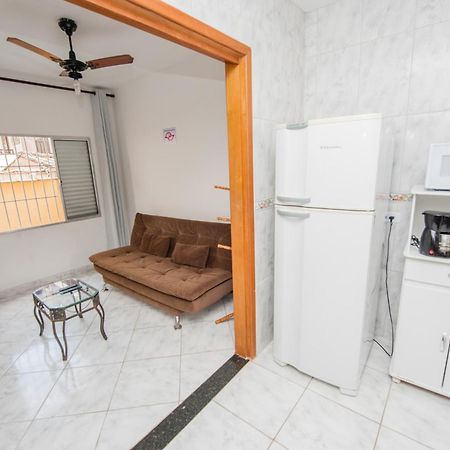 Apartamento Pertinho Do Mar Apartment Ubatuba Bagian luar foto