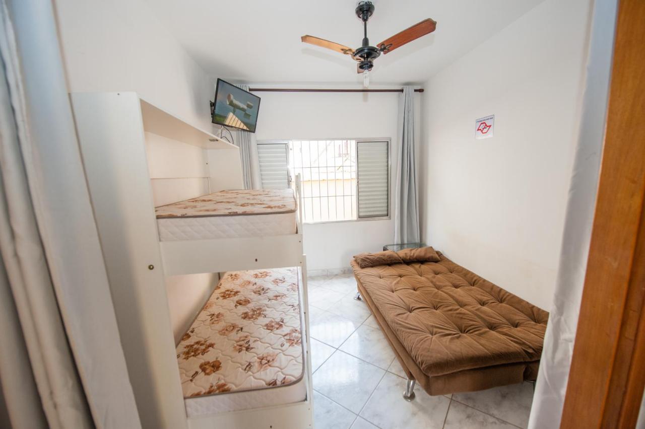 Apartamento Pertinho Do Mar Apartment Ubatuba Bagian luar foto